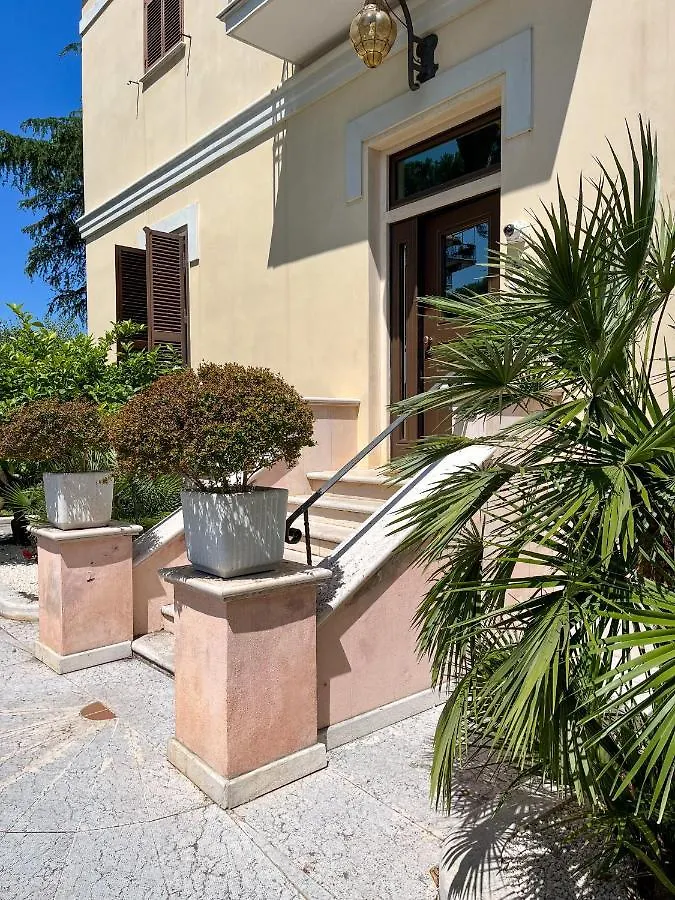 Apartment La Villa, Tiburtina Valley Rome Italy